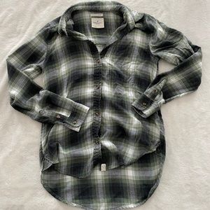 American Eagle Flannel Long Sleeve